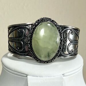 Vintage Style Prehnite 925 Gemstone Bangle
